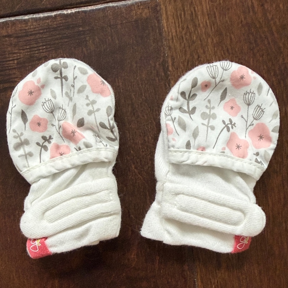 Baby Floral Mittens in Pink and White